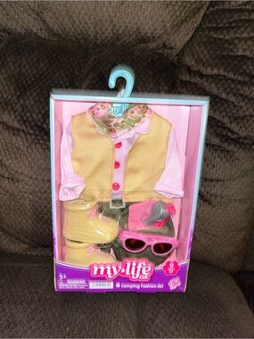 My life Yellow & Pink Camping Fashion Set. 9 pc